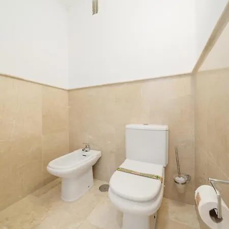 Puerto Banus 3 Bedrooms With Parking