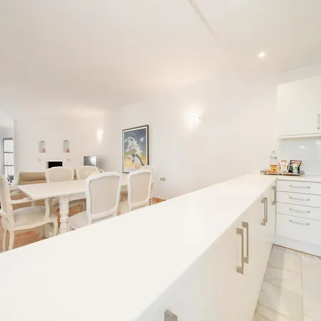 Apartman Puerto Banus 3 Bedrooms With Parking *