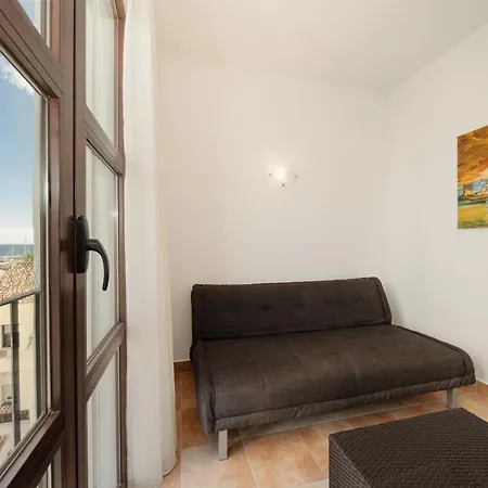 Puerto Banus 3 Bedrooms With Parking *